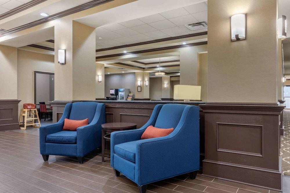 Comfort Inn & Suites North Little Rock Mccain Mall Eksteriør billede