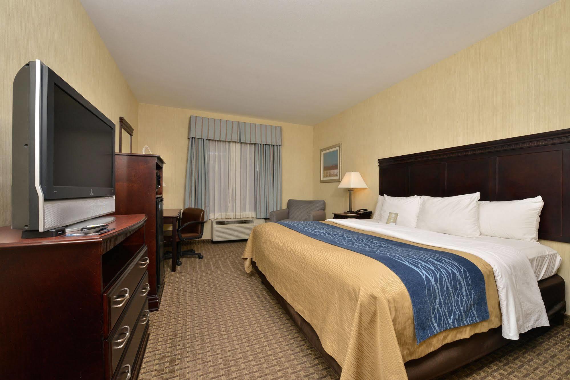 Comfort Inn & Suites North Little Rock Mccain Mall Eksteriør billede