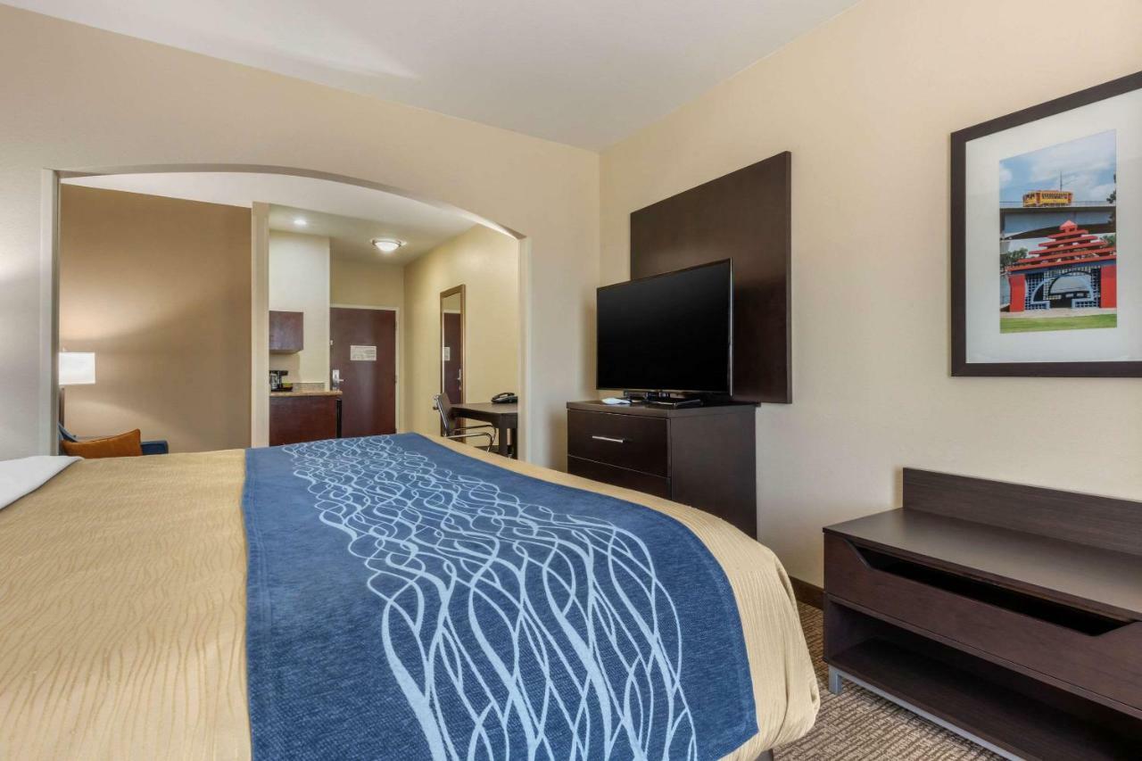 Comfort Inn & Suites North Little Rock Mccain Mall Eksteriør billede