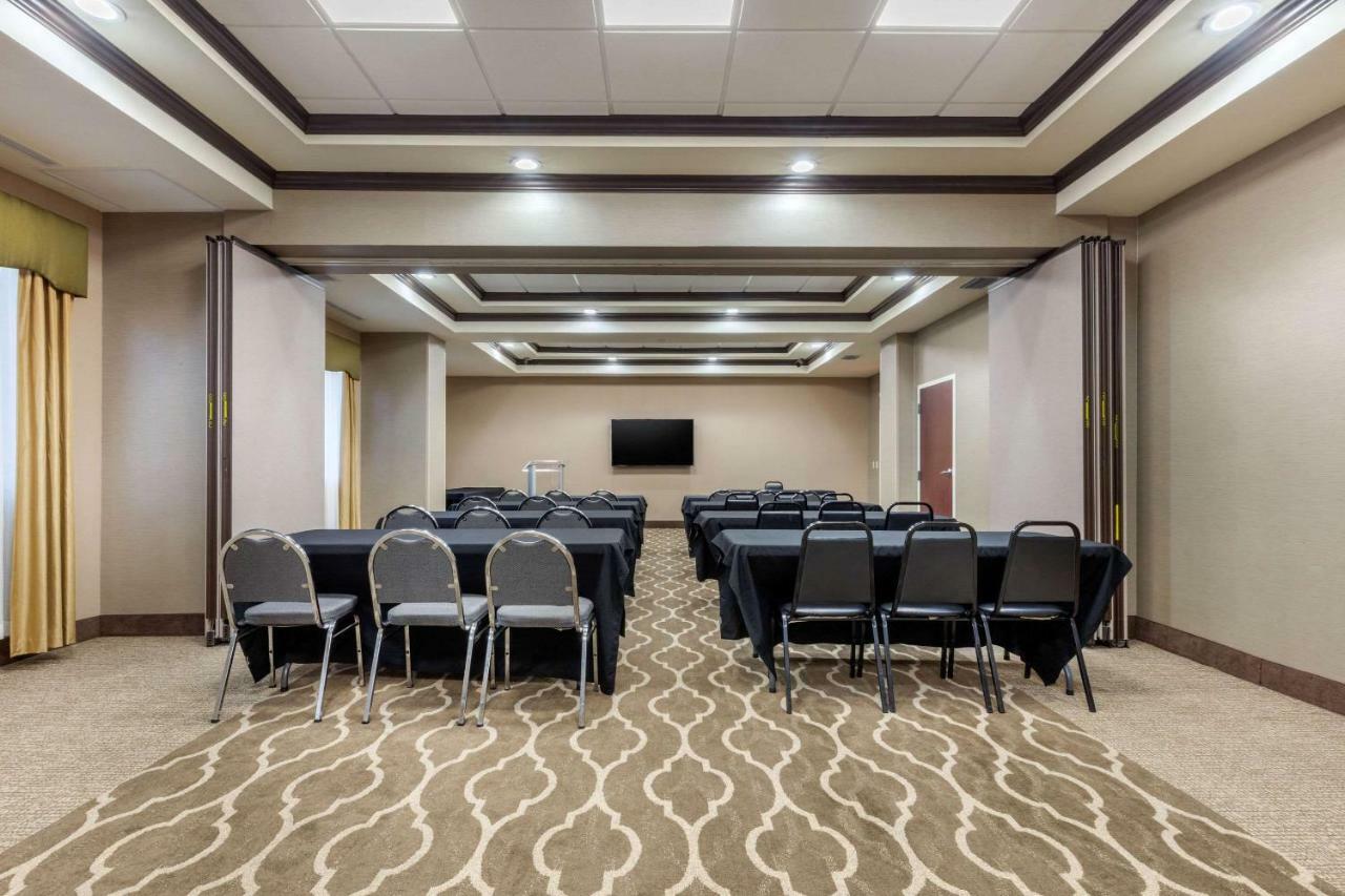 Comfort Inn & Suites North Little Rock Mccain Mall Eksteriør billede