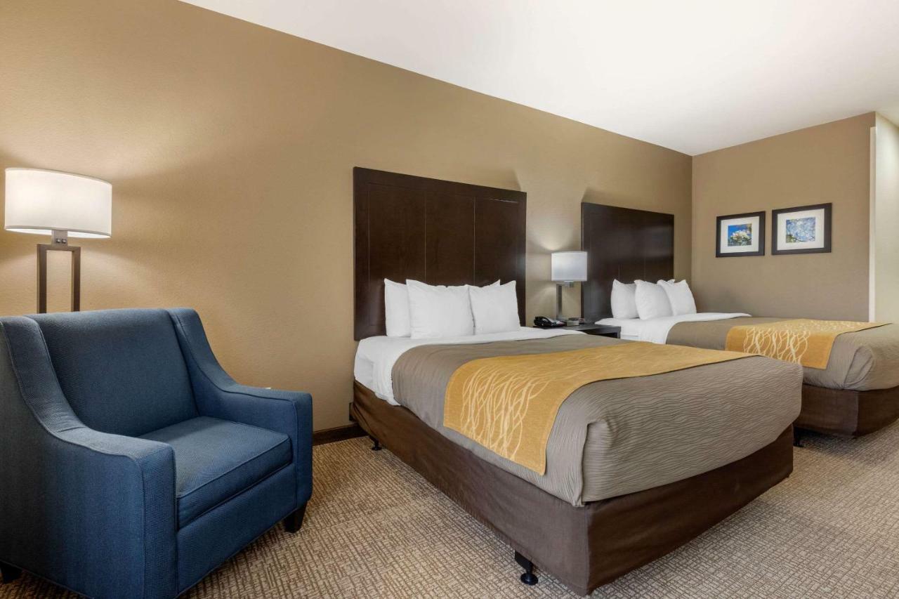 Comfort Inn & Suites North Little Rock Mccain Mall Eksteriør billede